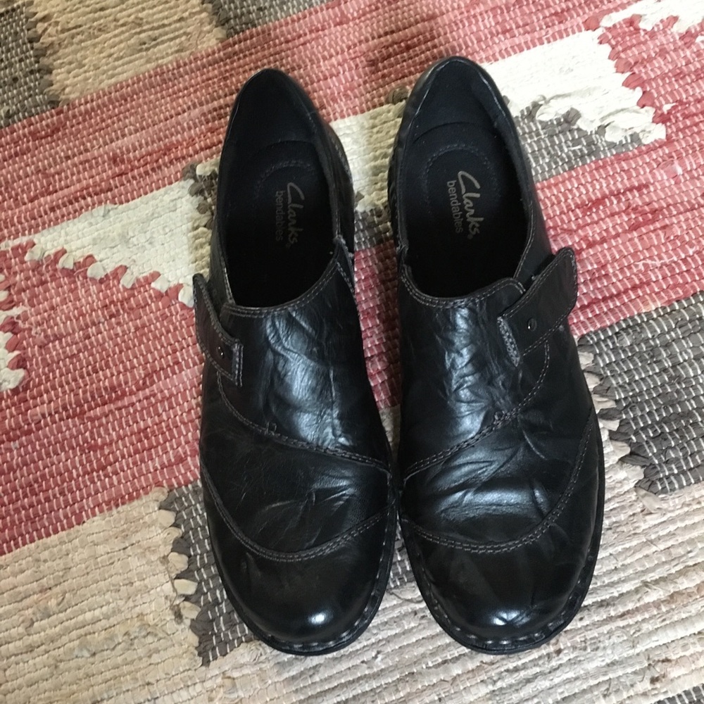 Shoes - Picture 2 of 3